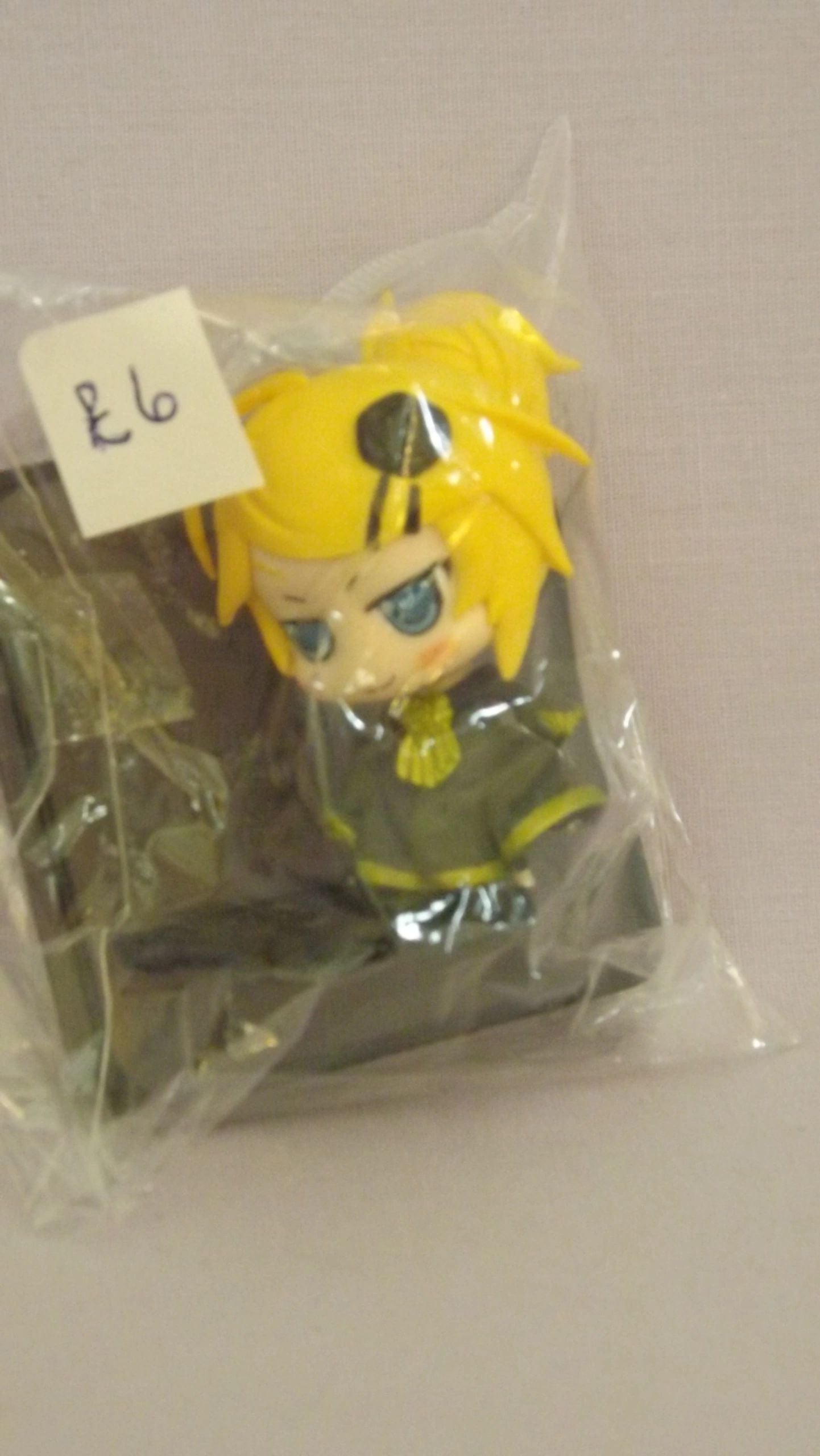 Rin Kagamin Vocaloid Daughter of Evil Mini Figure