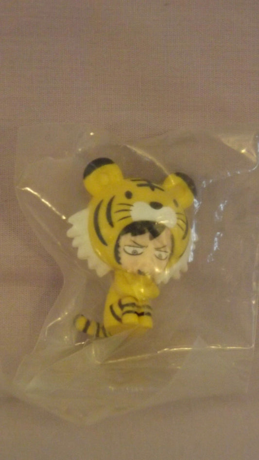One Piece Trafalgar Law Tiger Mini Figure