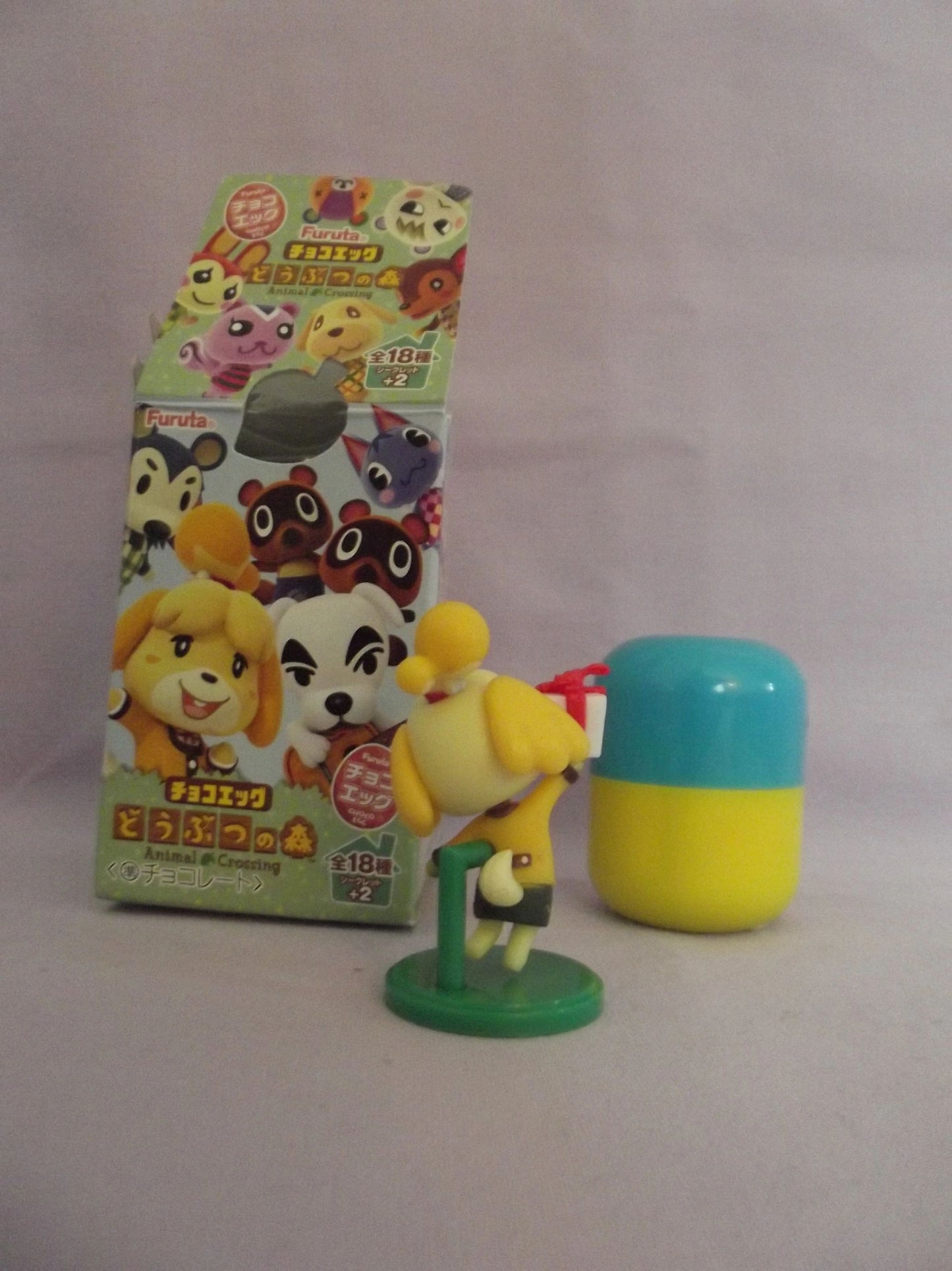 Animal Crossing Isabelle Choco Egg Figure
