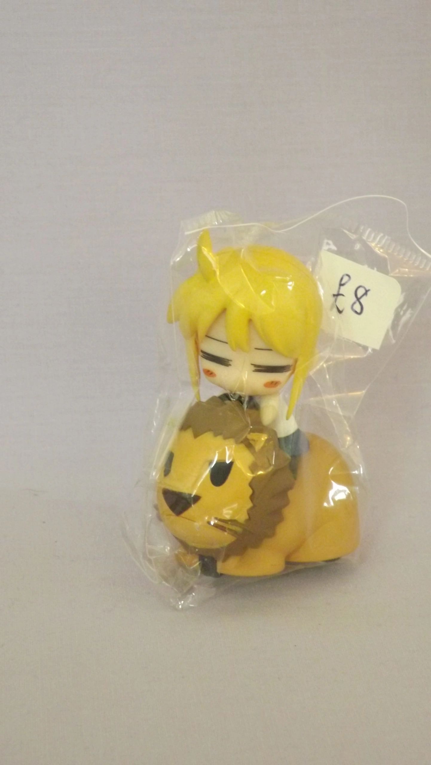 Fate Stay Night Saber Pull Back Lion Mini Figure