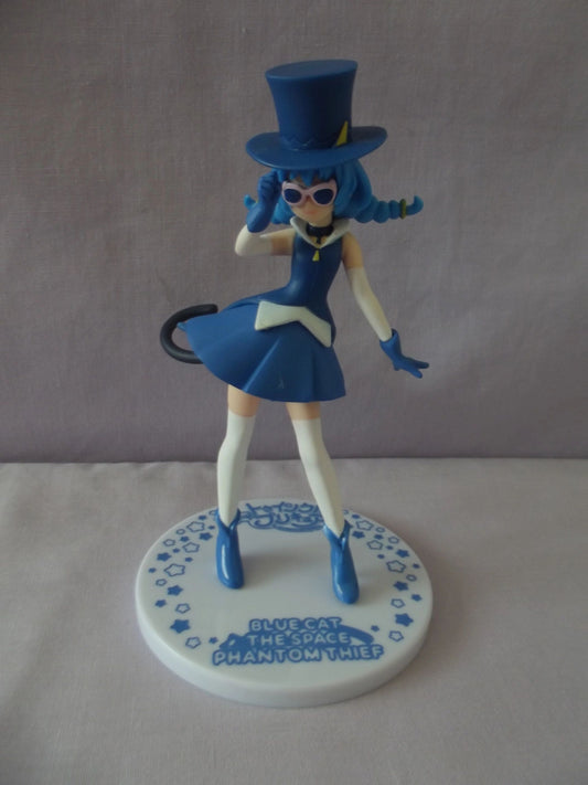 Star Twinkle Precure Blue Cat Phantom Space Thief Cutie Figure
