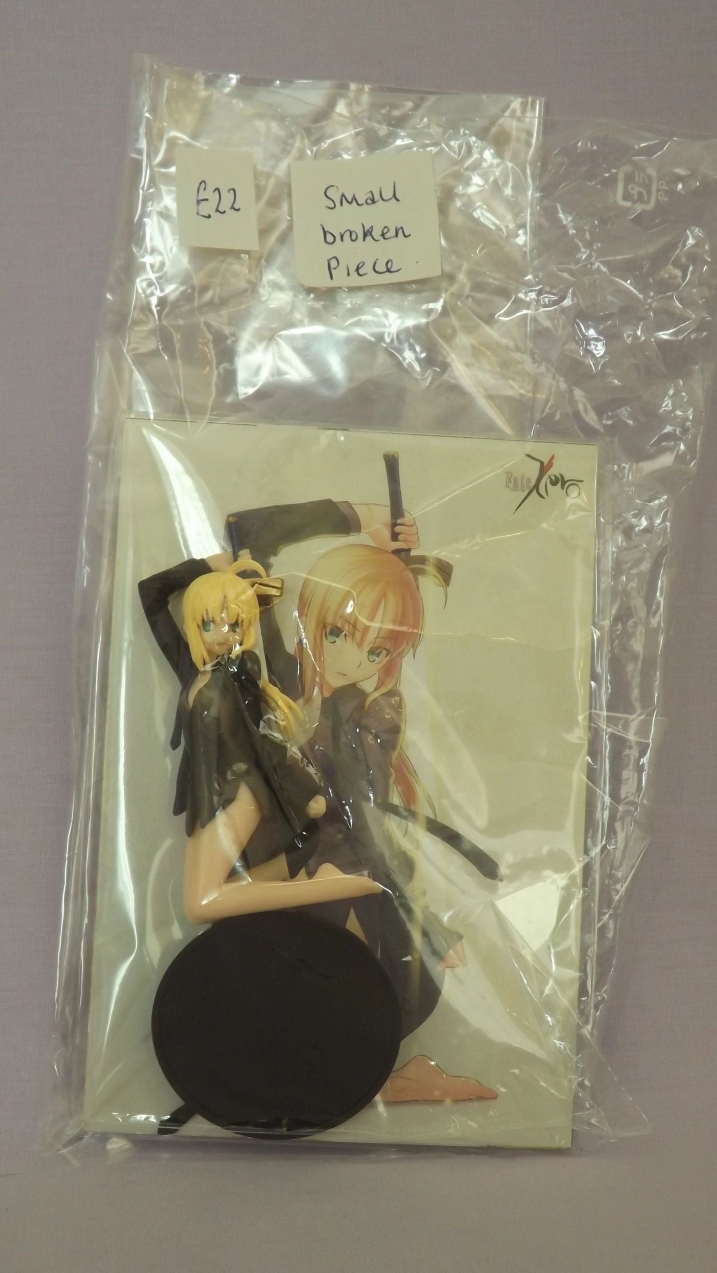 Fate/Zero - Altria Pendragon - Saber - With Postcard
