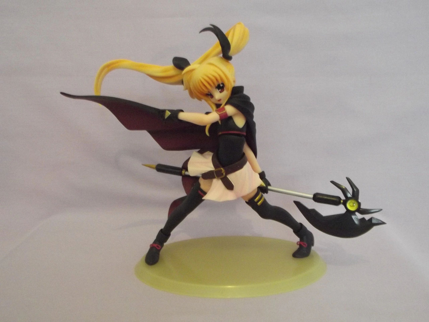 Magical Girl Lyrical Nanoha The MOVIE 1st SQ Figure - Fate Testarossa