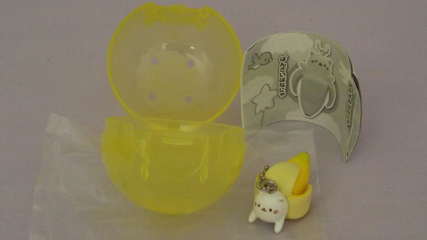 Cat Banana Gachapon