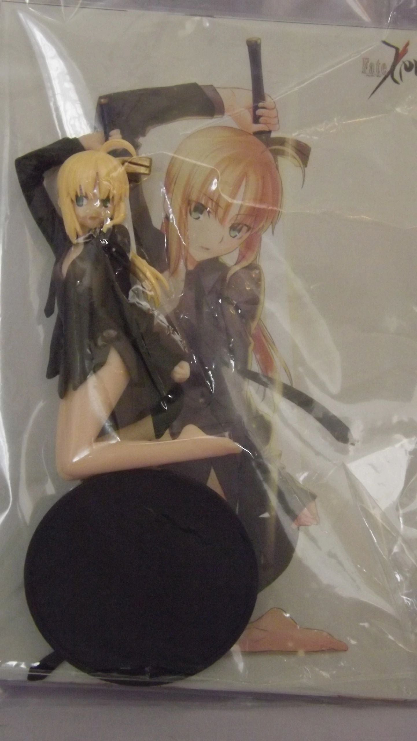 Fate/Zero - Altria Pendragon - Saber - With Postcard