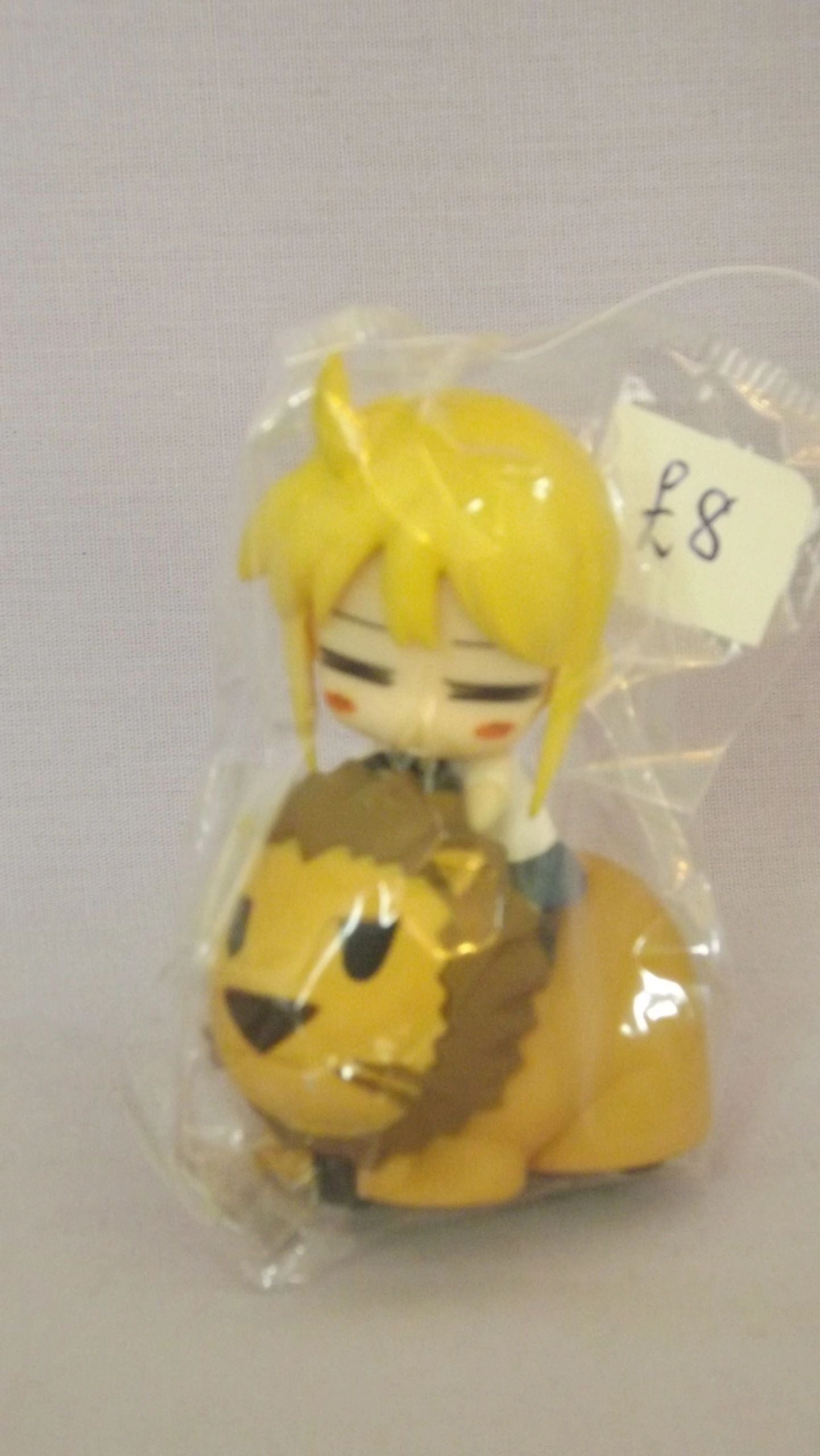 Fate Stay Night Saber Pull Back Lion Mini Figure